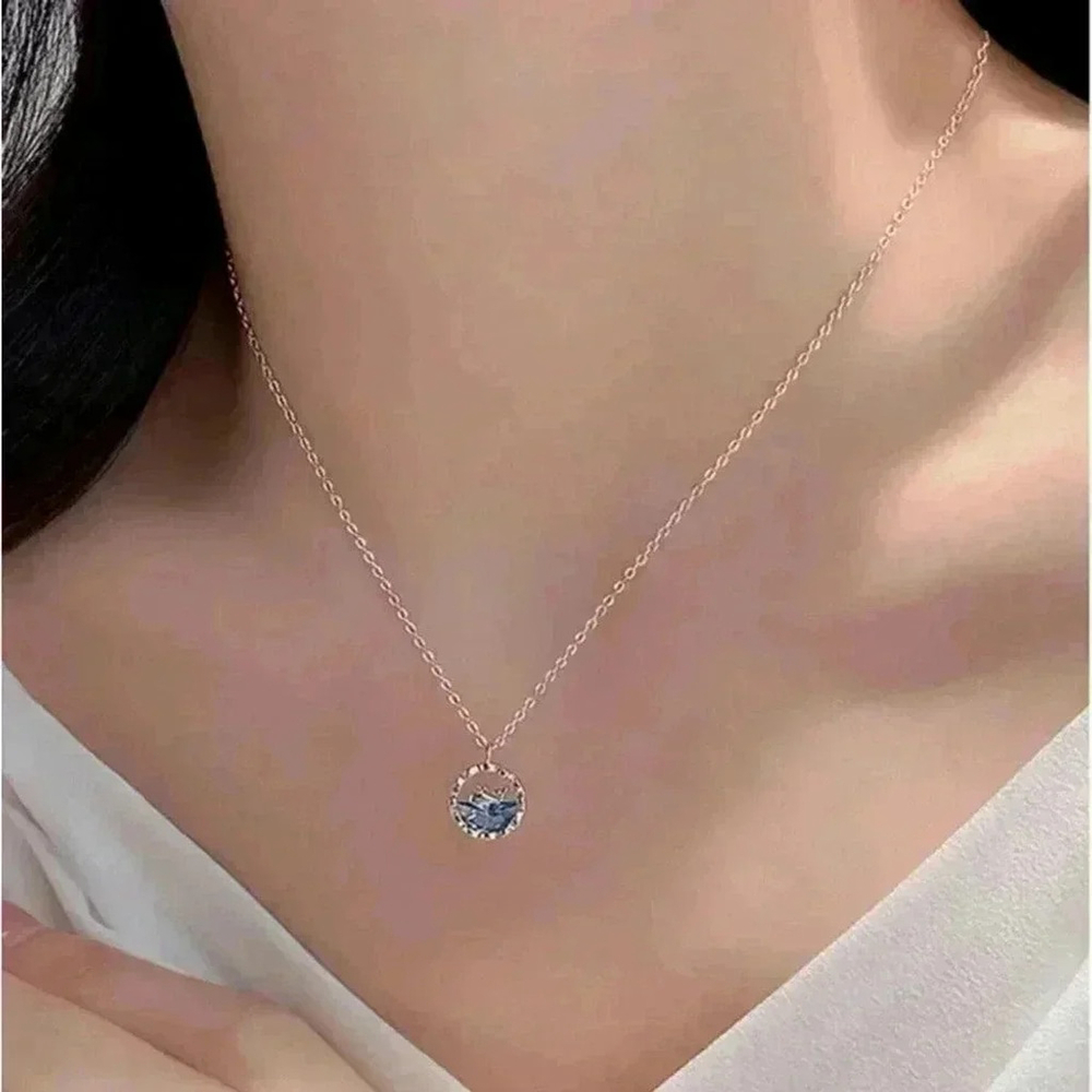 ⚠️Clearance Silver Small Whale Pendant Necklace - Picture 7 of 8